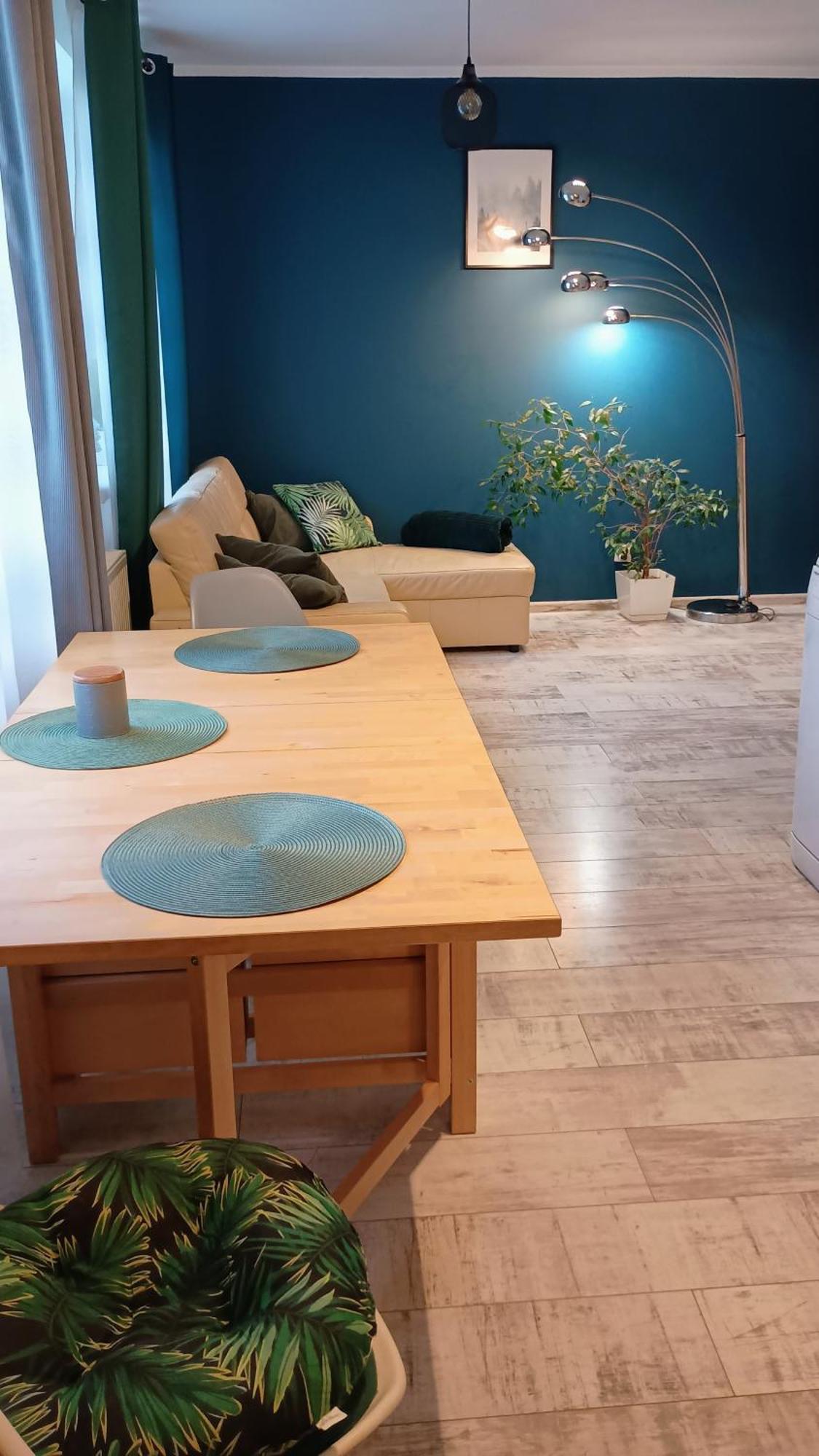 Apartament Lesny Любин Экстерьер фото